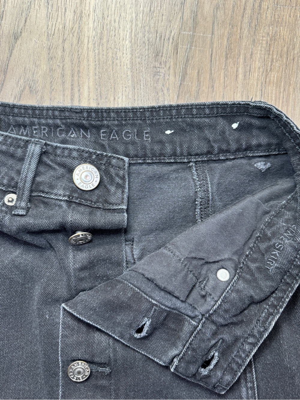 American Eagle Hi-Rise A-Line Black Denim Button Front Mini Skirt Size 0 - Picture 7 of 13